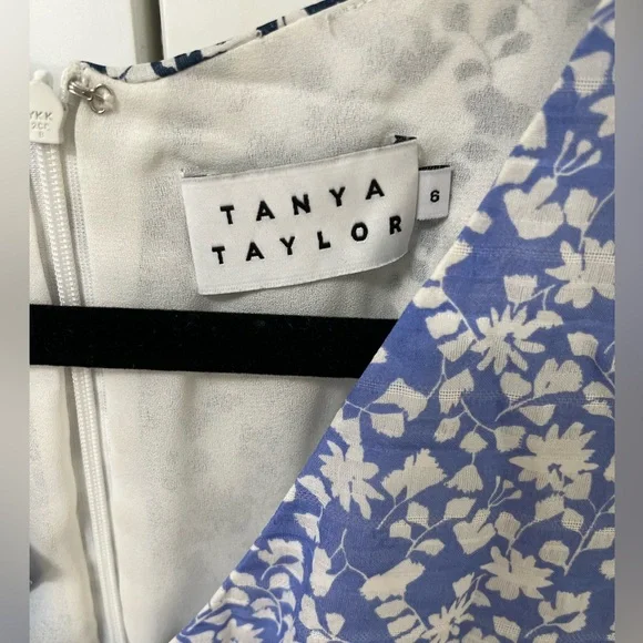 Tanya Taylor silk mini wrap dress, size 6 - Picture 6 of 7